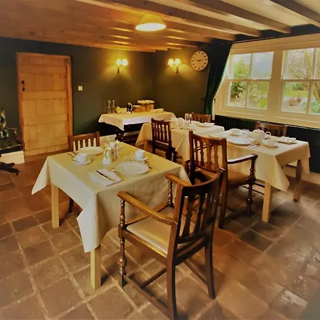 Hollies Farm B&B-3